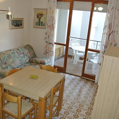 Donatello 15 B Apartment *